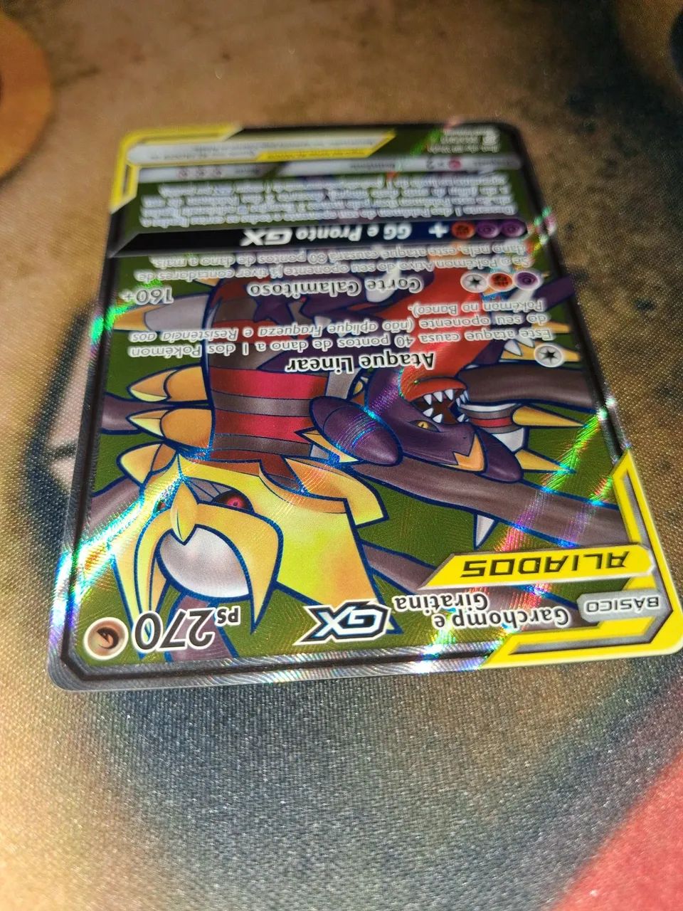 Carta Pokemon Garchomp e Giratina GX - Foto 4