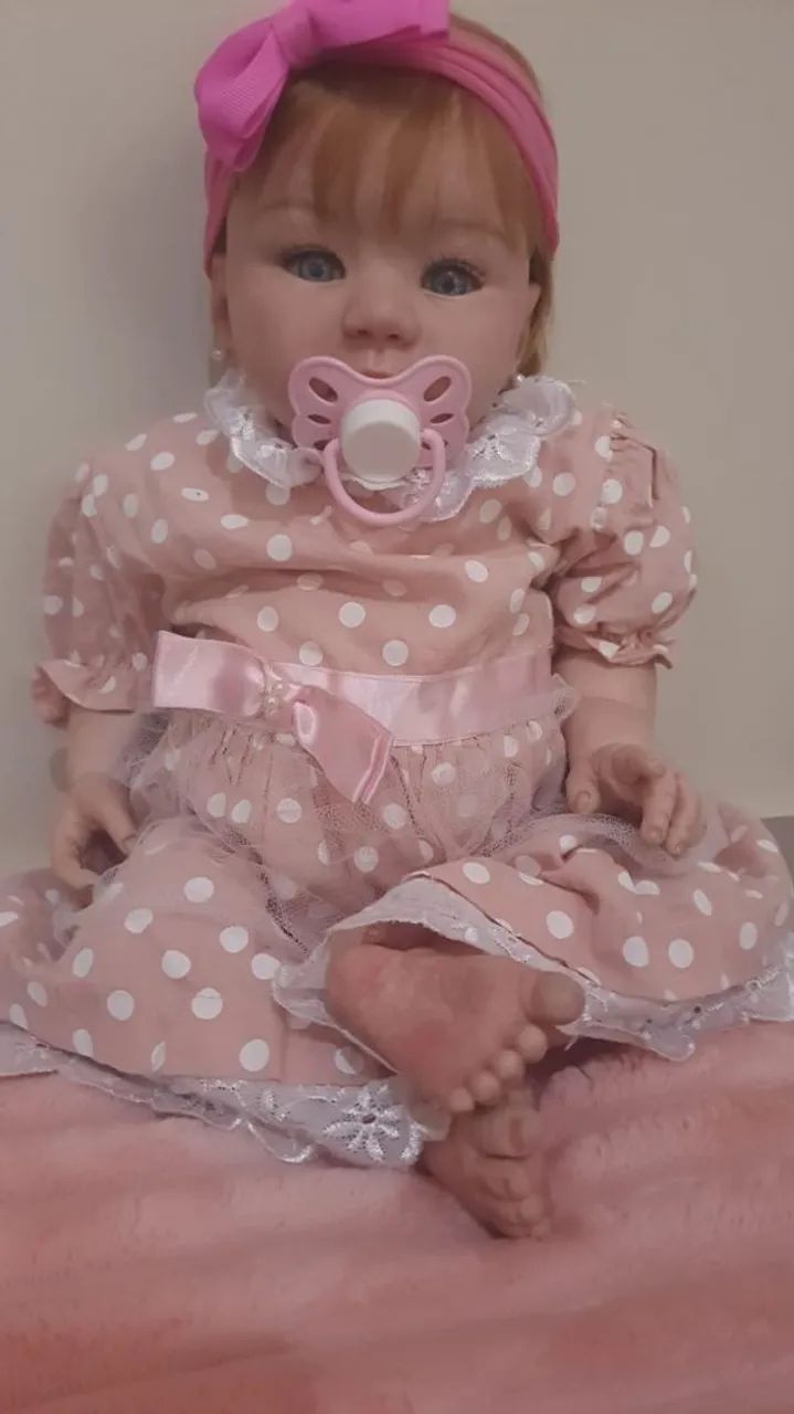 Vendo esse bebe reborne peso de RN, aproximadamente 40cm - Foto 4