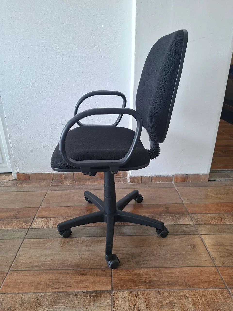 Cadeira de escritório giratória  - Foto 3