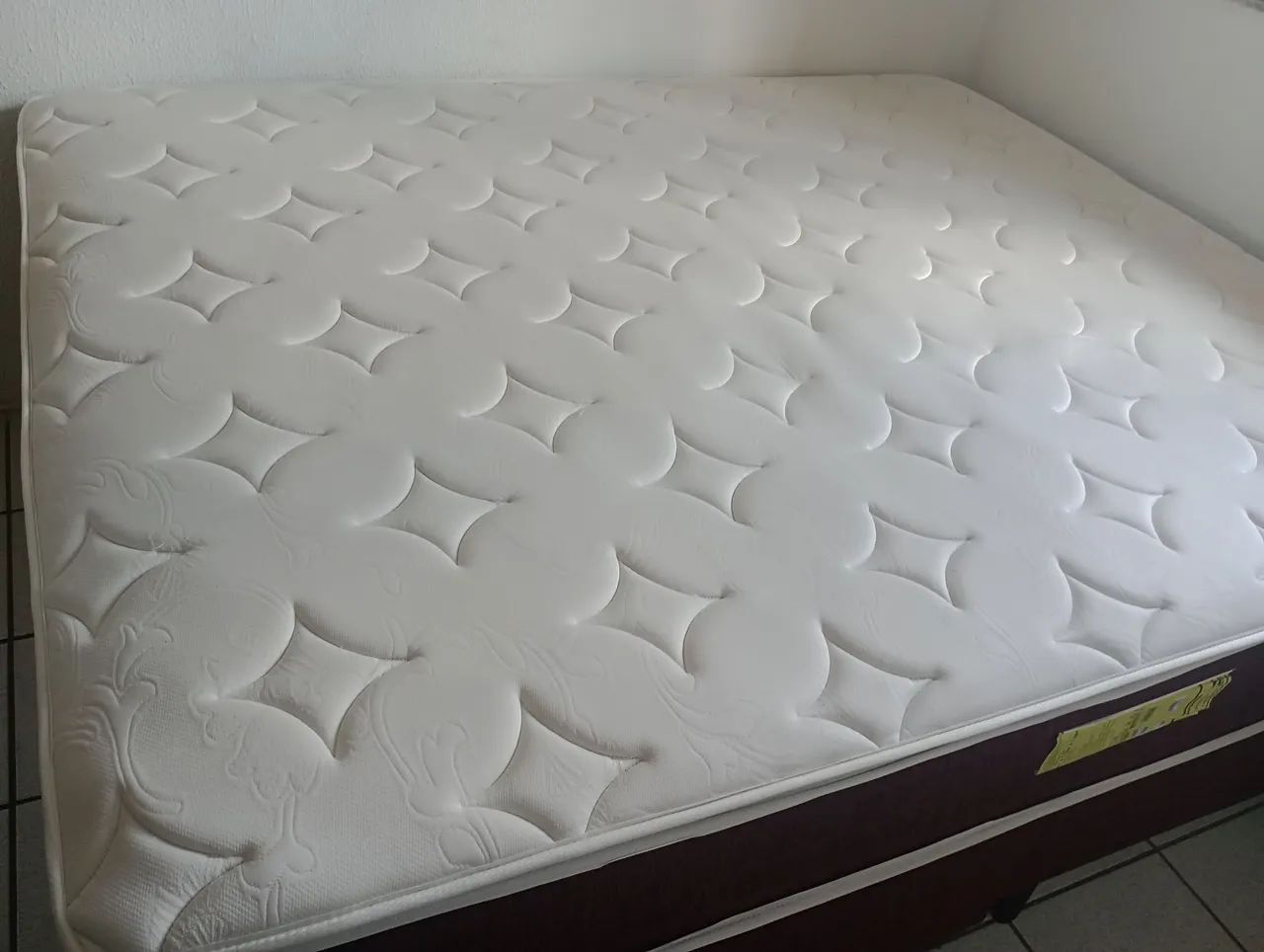Cama Queen em excelente estado. - Foto 3