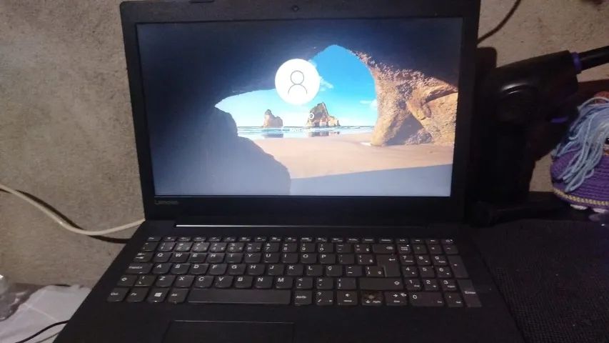 Notebook Lenovo IdeaPad 330 | 8GB RAM | 1TB HD | Windows 10 Pro + Office