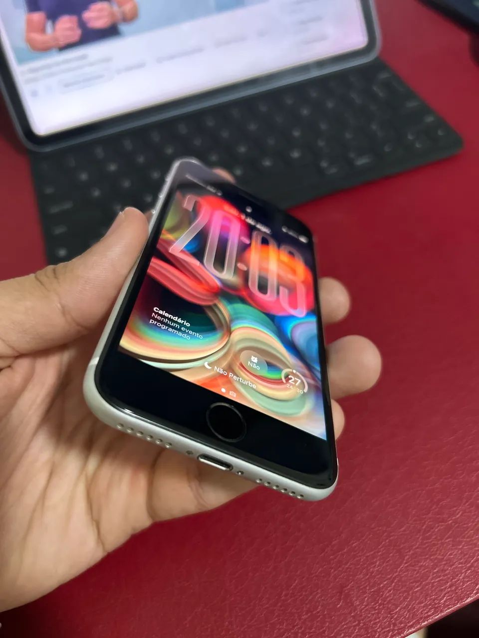iPhone SE 2020 64GB