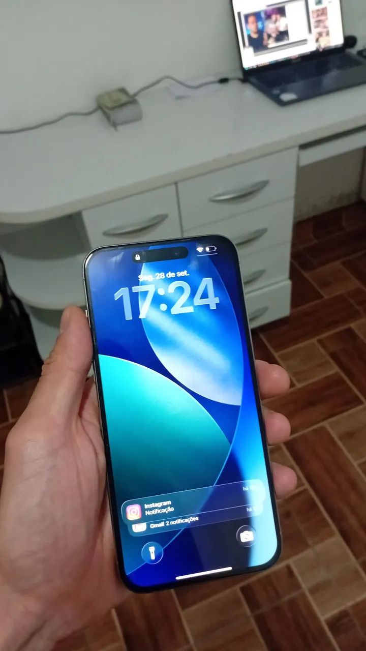 Iphone 15 Pro Max 1 Tera Excelente estado - Foto 2