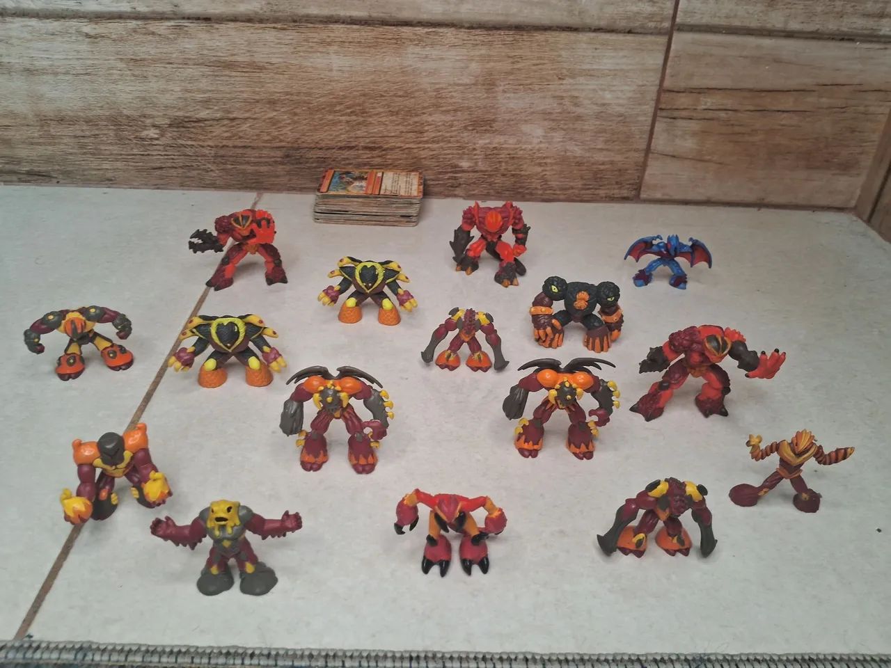 Lote Gormiti + Cards originais 