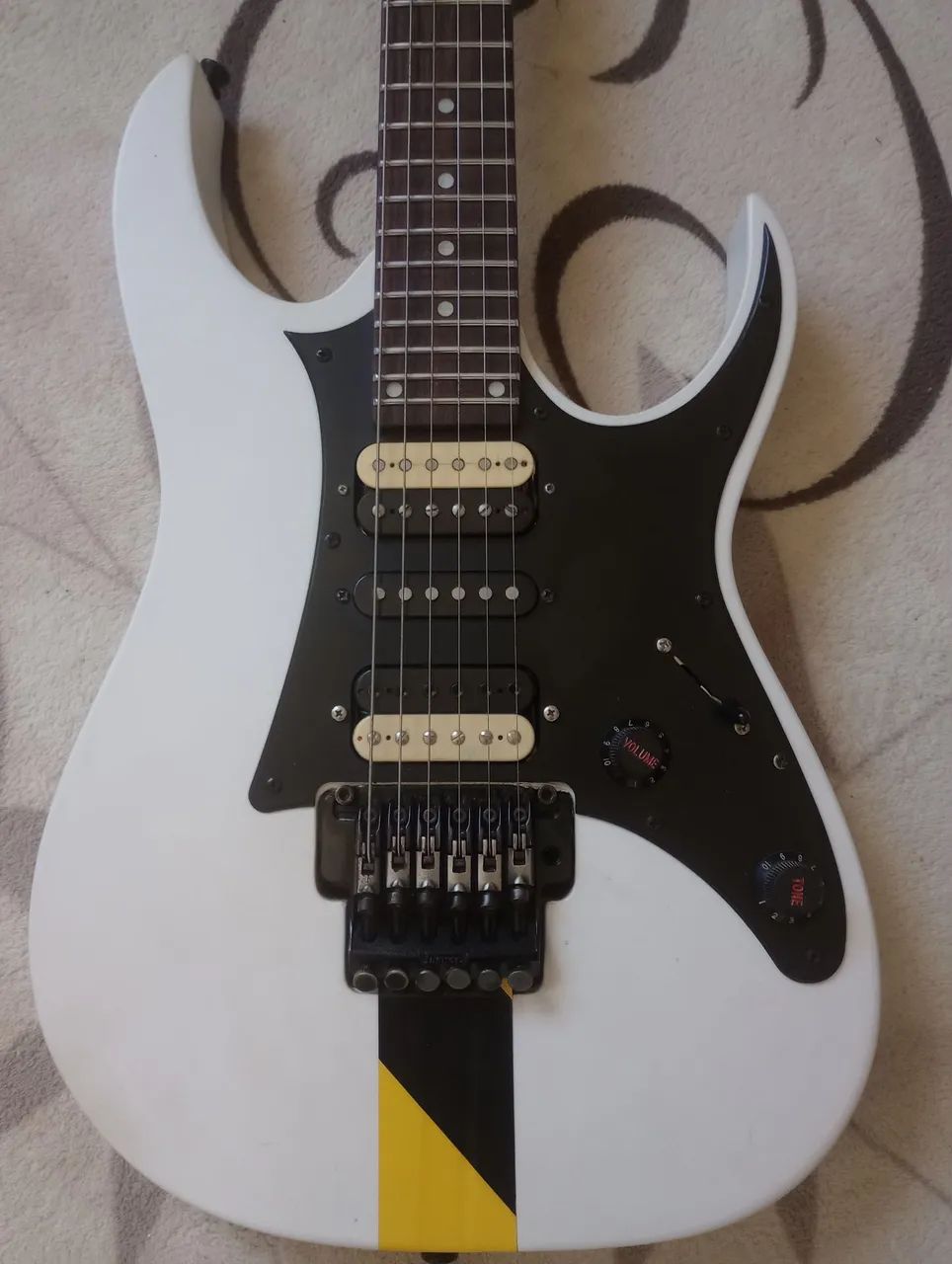 Guitarra Ibanez  - Foto 5