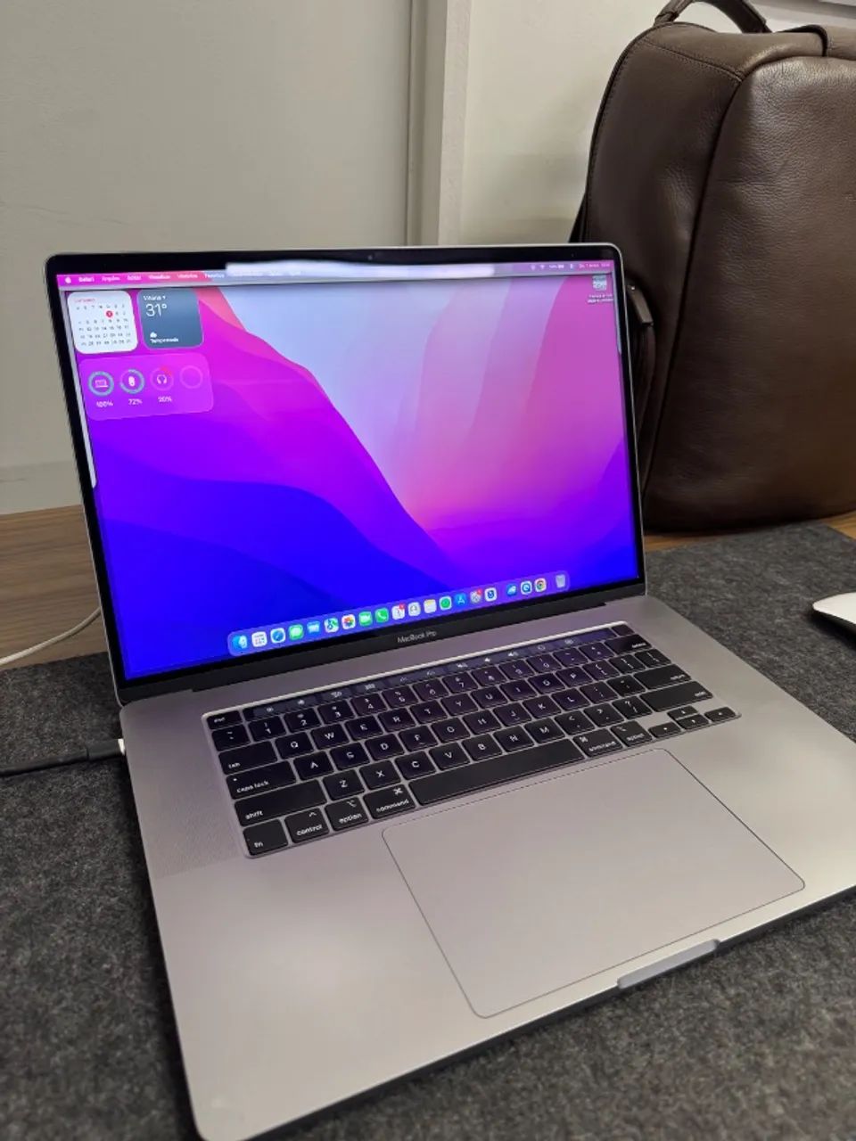 Macbook PRO 16 pol 2019 i7 512GB + Magic Mouse - Notebooks