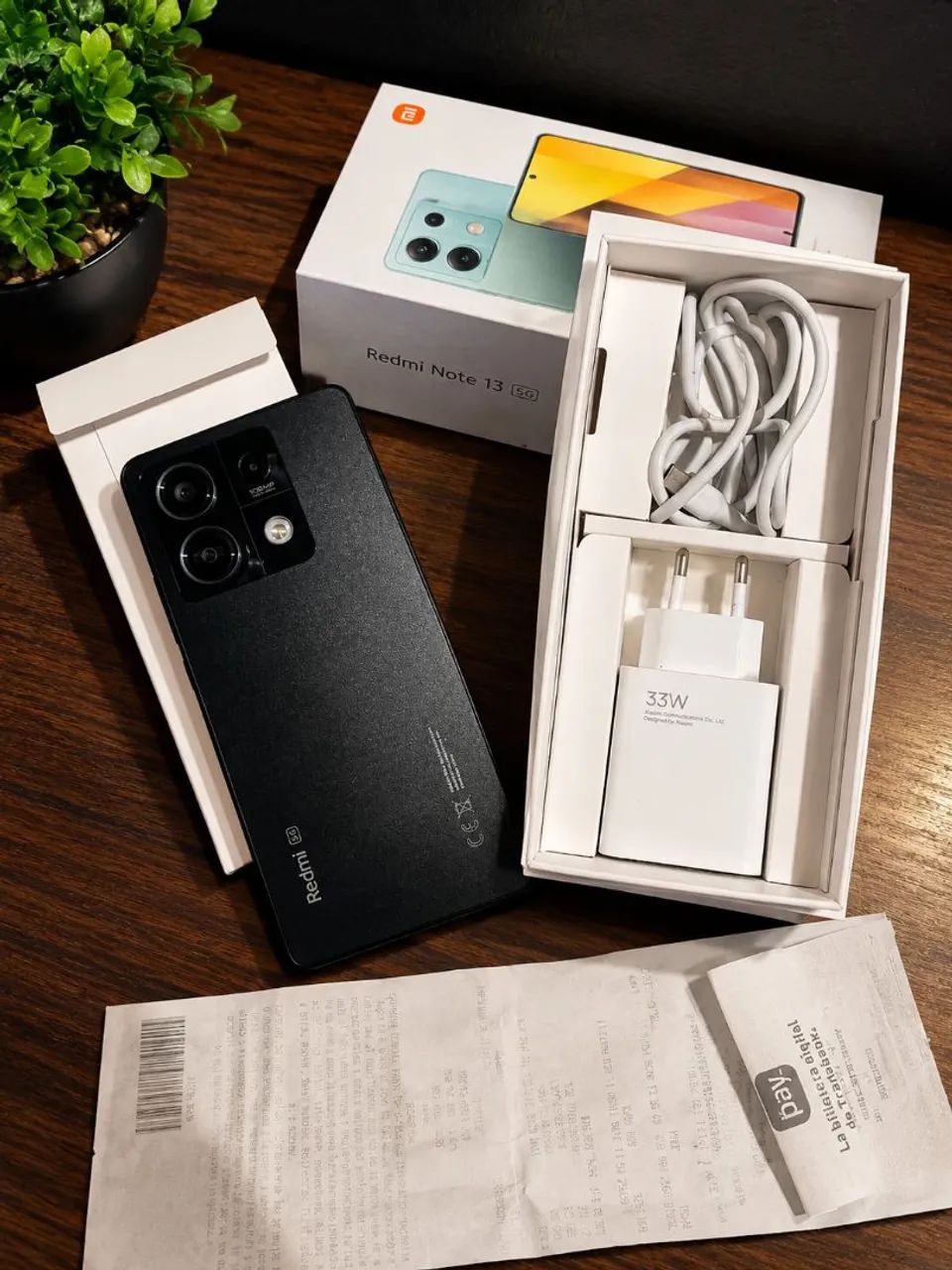 Xiaomi redmi note 13 5g de 256 GB impecável !