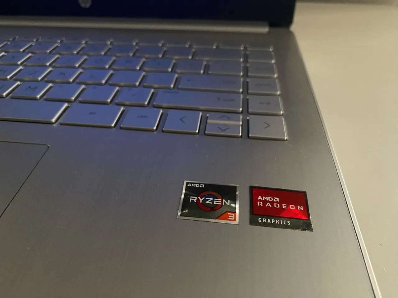 Notebook HP Ryzen 3 - Foto 2