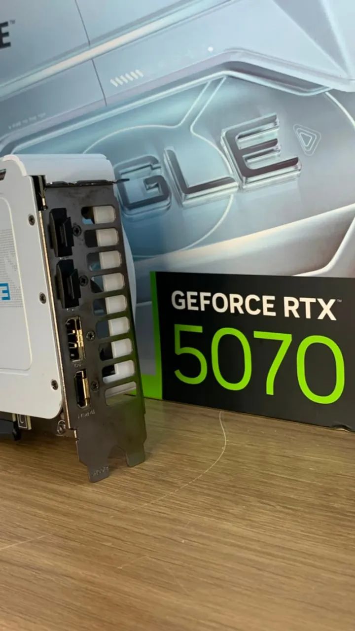 RTX 5070 EAGLE OC ICE 12GB - Foto 5