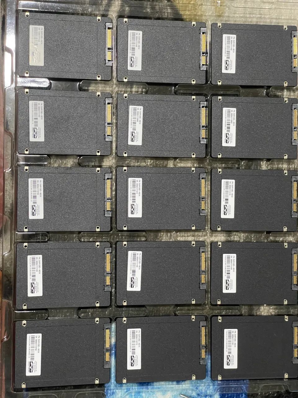 100uni DISCOS SSD 128GB - Foto 3