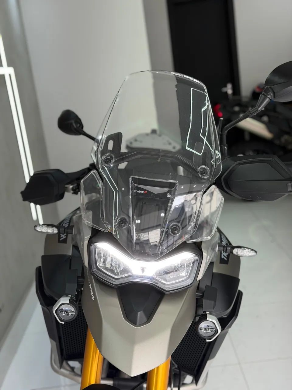 Tiger 900 Rally Pro  ANO 2023  - Foto 3