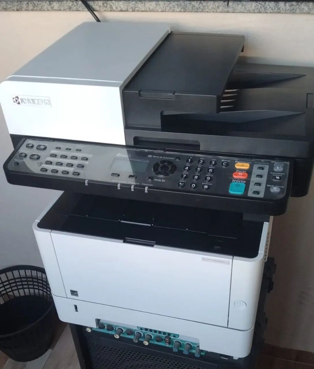 Impressora Multifuncional Preto e Branco Kyocera
