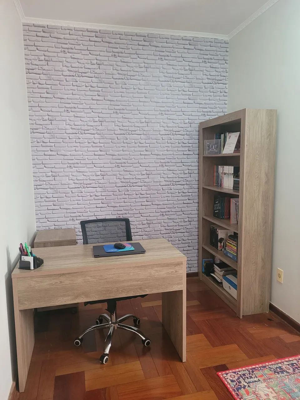 Jogo escritório mesa, estante e gaveteiro - Foto 5