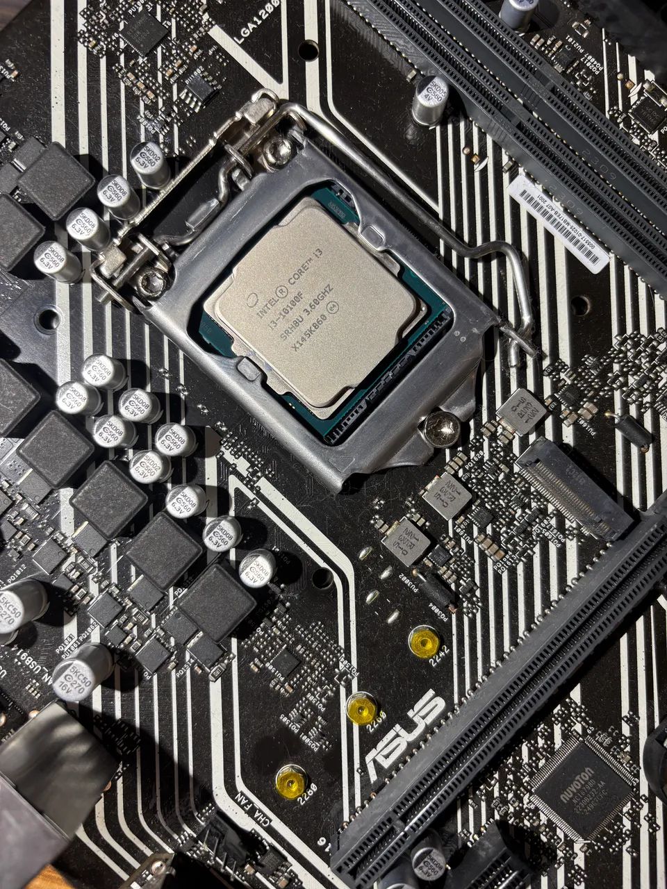 Kit de Upgrade Usado - Processador Intel Core I3-10100F + Placa Mãe ASUS Prime H510M-E