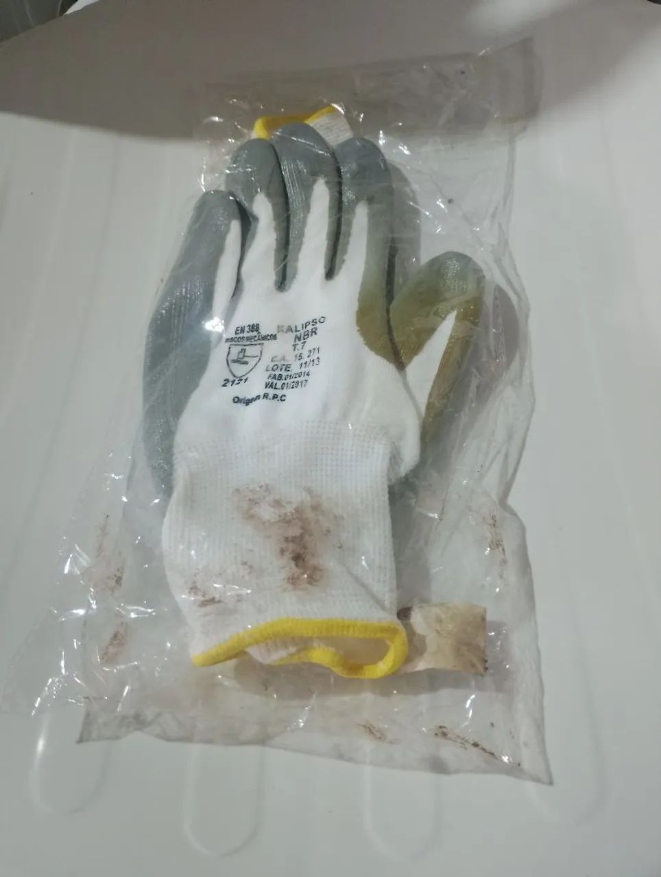 Botas ,luvas proteção Epis - Foto 3