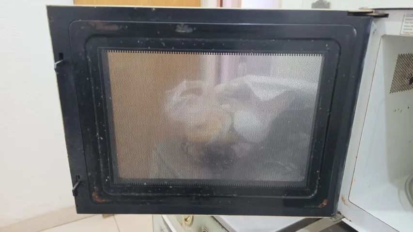 Microondas Brastemp usado - Foto 5