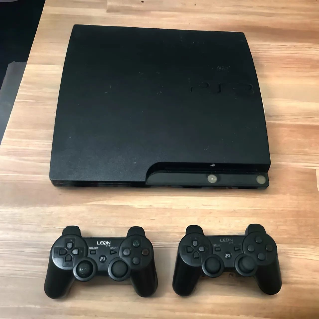 Ps3 250GB + 20 Jogos + 2 Controles 