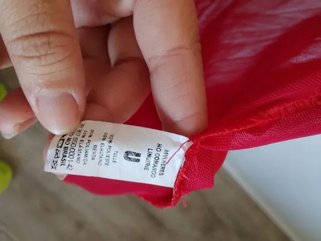  Robe de tule vermelho com renda - Tamanho único  - Foto 3