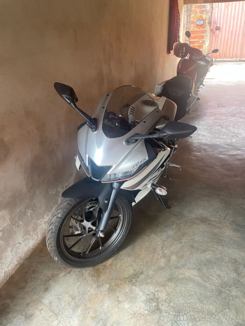 Vendo ou troco yamaha r15 - Foto 5