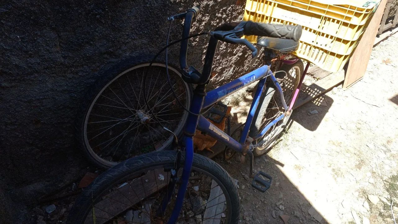 Bicicleta com bagageiro 