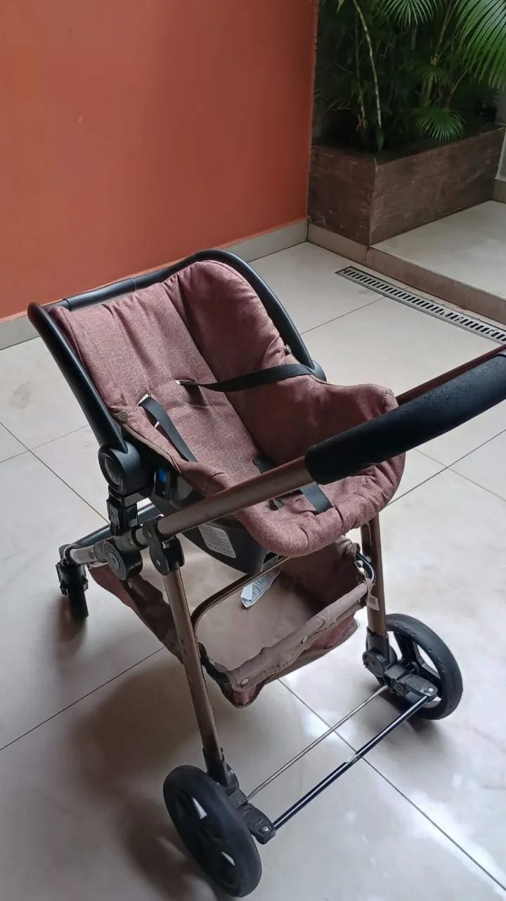 Carrinho de Bebê Galzerano Completo + Bebê Conforto - Ótimo Estado - Foto 2