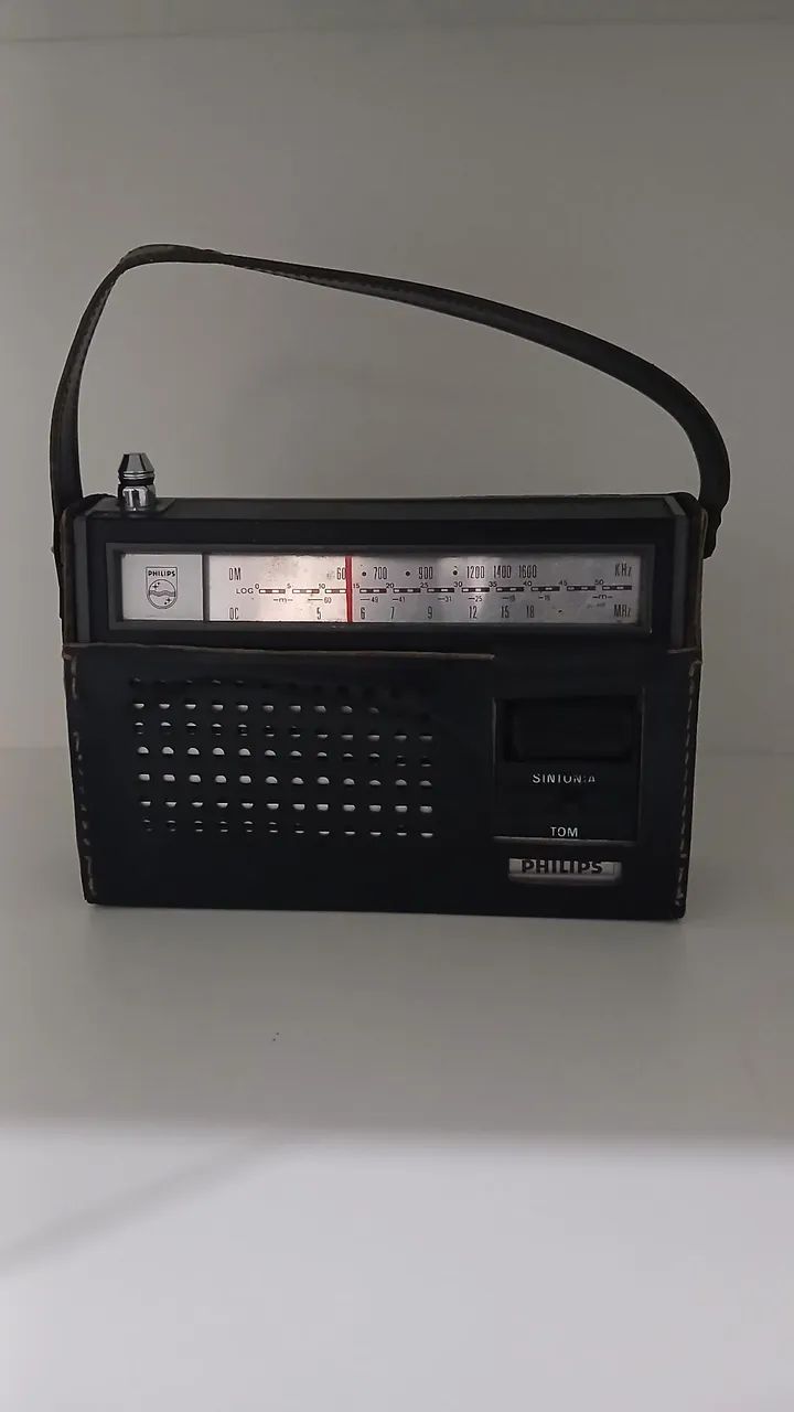 Rádio antigo - Foto 4