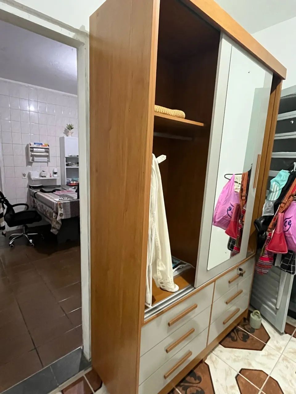 Guarda Roupa - Foto 2