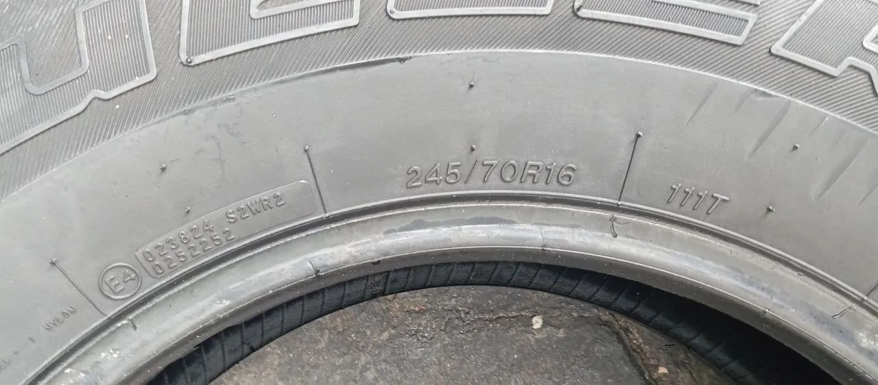 3pnel 245/70R16 Bridgestone  - Foto 4