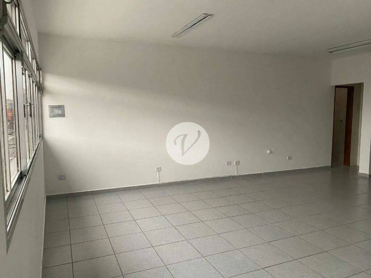 Sala Comercial para Locação na Av. Itamarati com 28m² e Excelente Localização - Foto 3