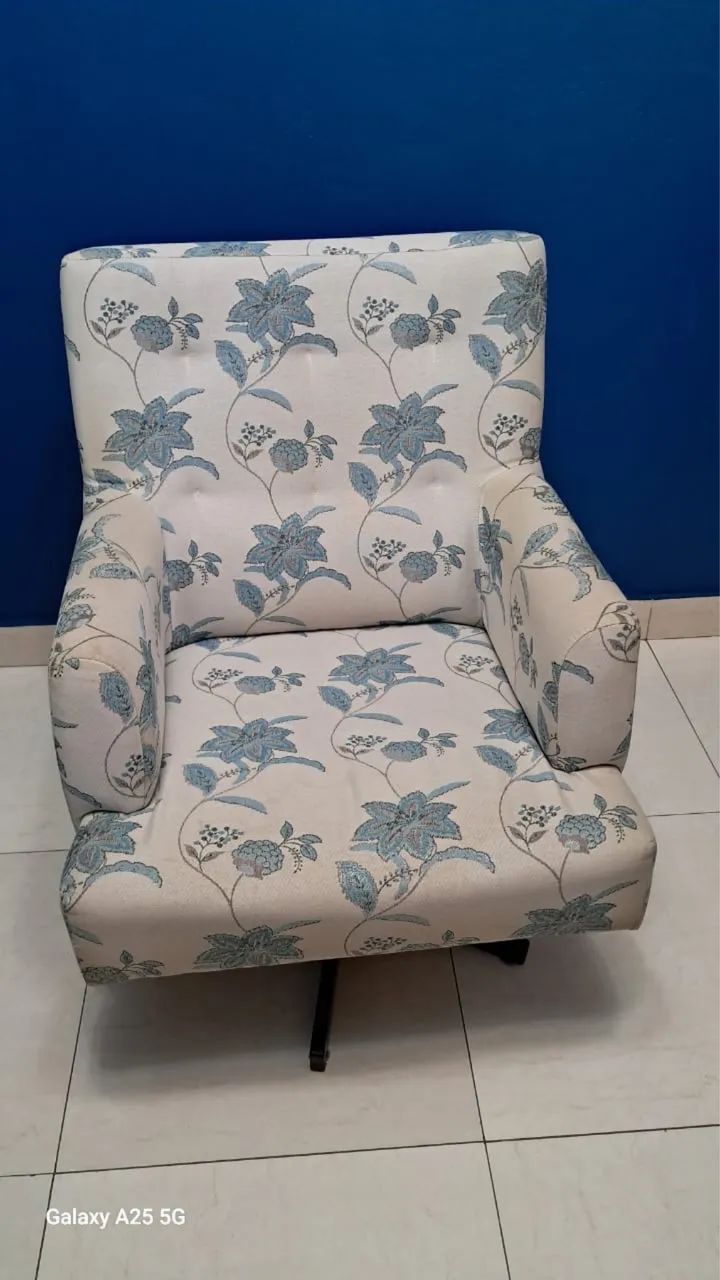 Poltronas off white com azul - Foto 2