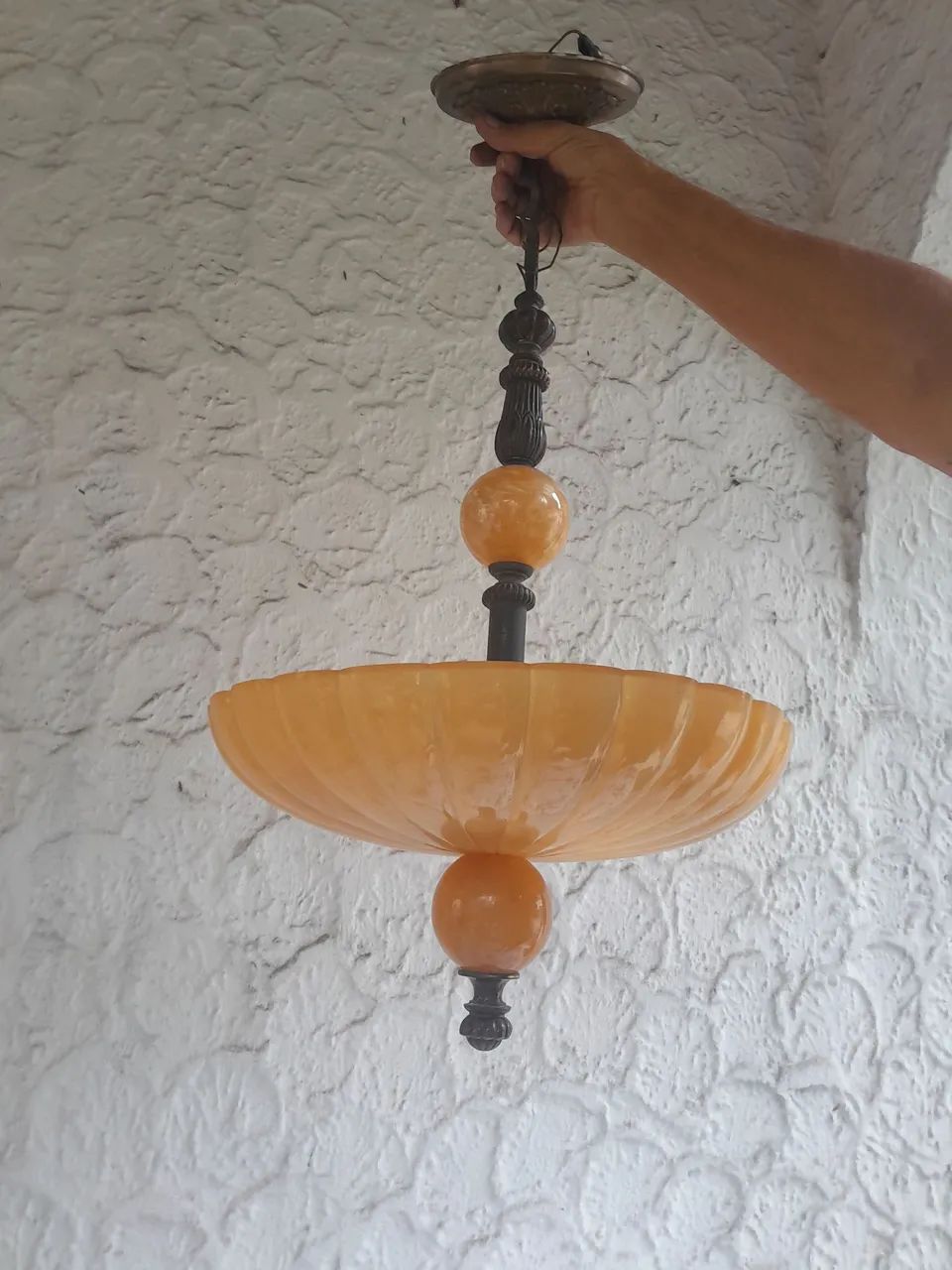 Lustre em resina - Foto 2