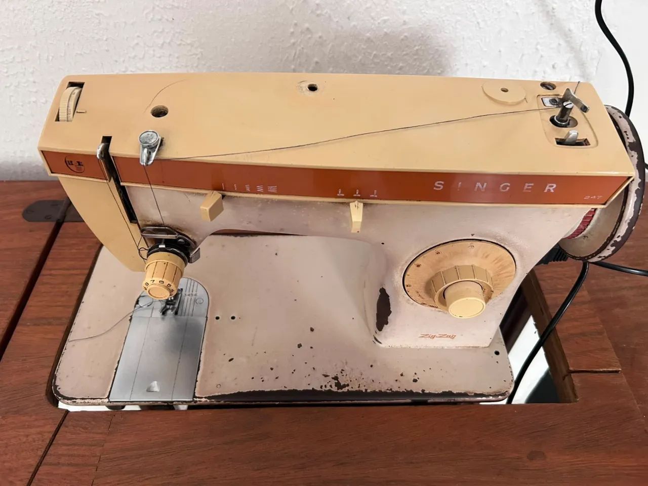 Máquina singer - Foto 2