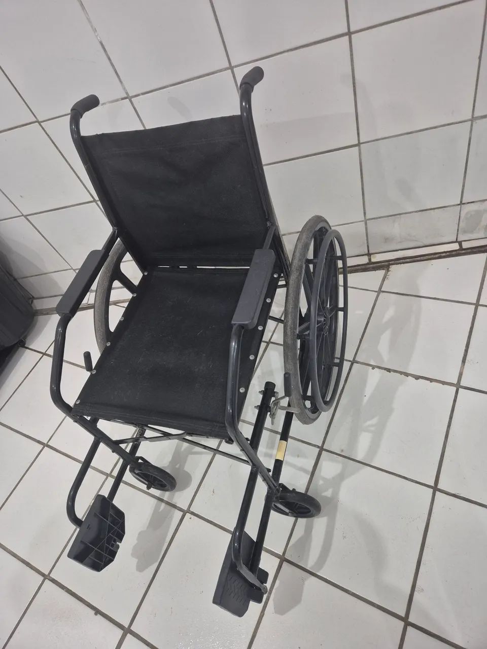 Cadeira de rodas - Foto 5