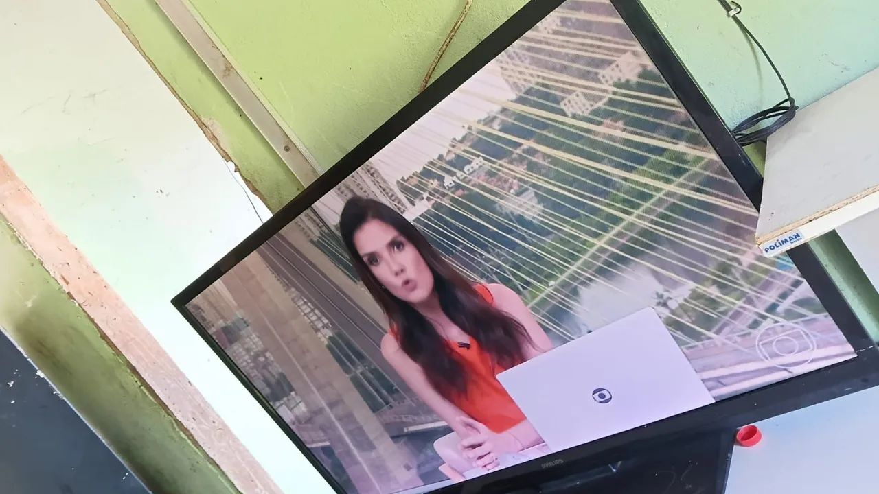 TV 42 polegadas - Foto 3