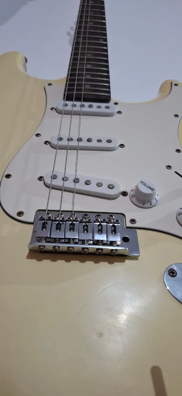 Guitarra Memphis Tagima  Eletrica  - Foto 4