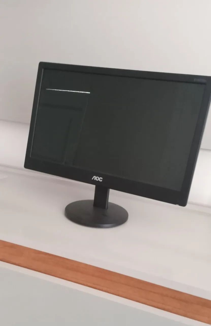 Monitor 18 polegadas AOC  - Foto 2