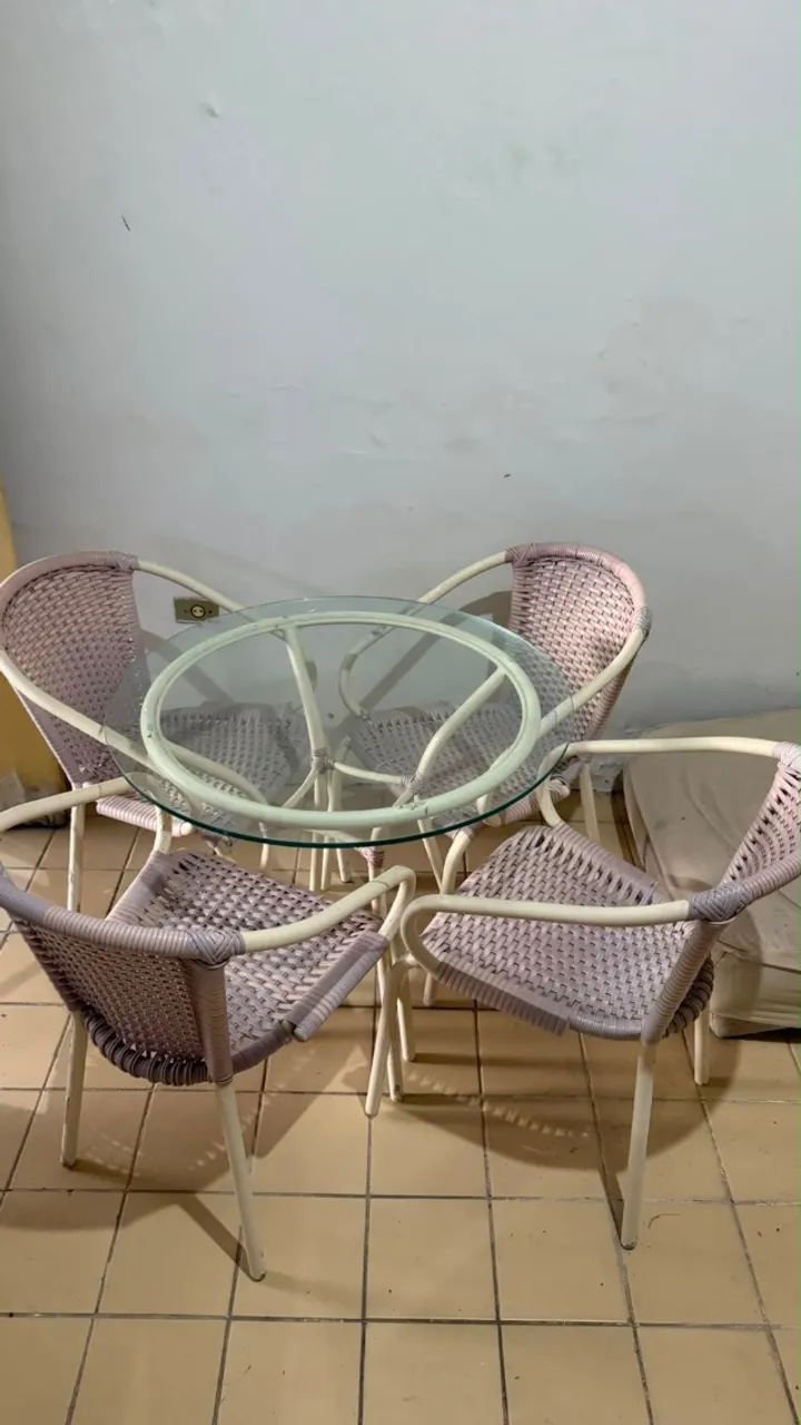 JOGO DE MESA COM 4 CADEIRAS PARA VARANDA