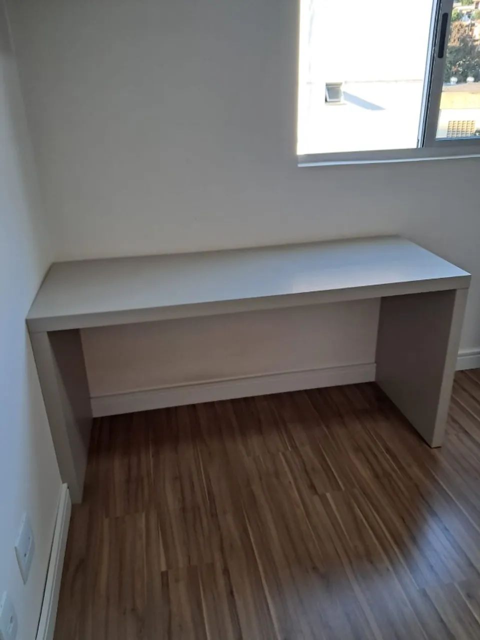 Mesa de escritório/ estudo - Foto 2