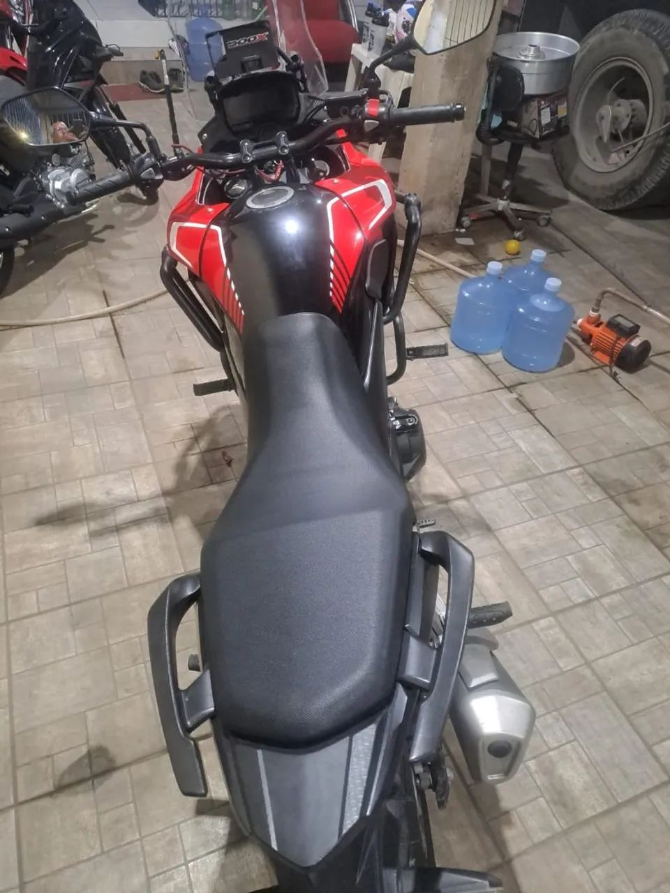 Cb 500x muito nova - Foto 5