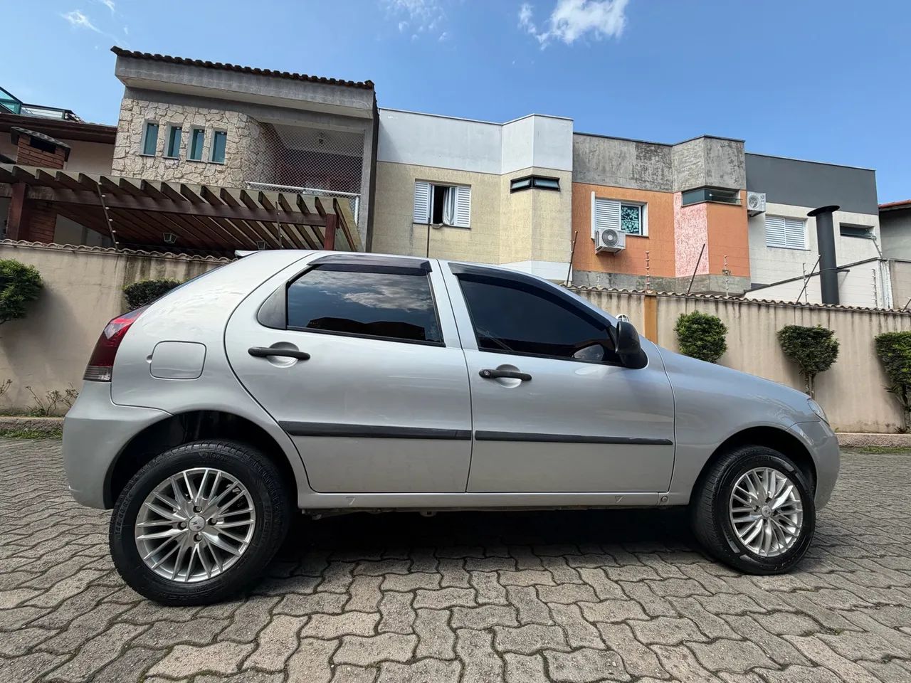 Fiat Palio RUA 1.0 Fire Flex 8V 5P 2015