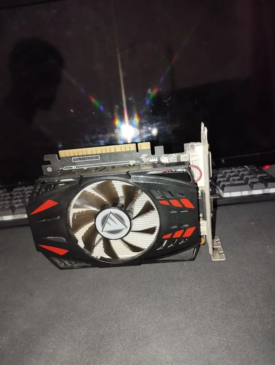 GTX 750 TI 2GB - Foto 4