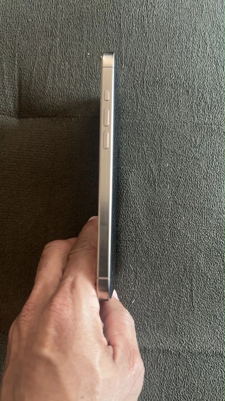 iPhone 16 pro max  - Foto 4