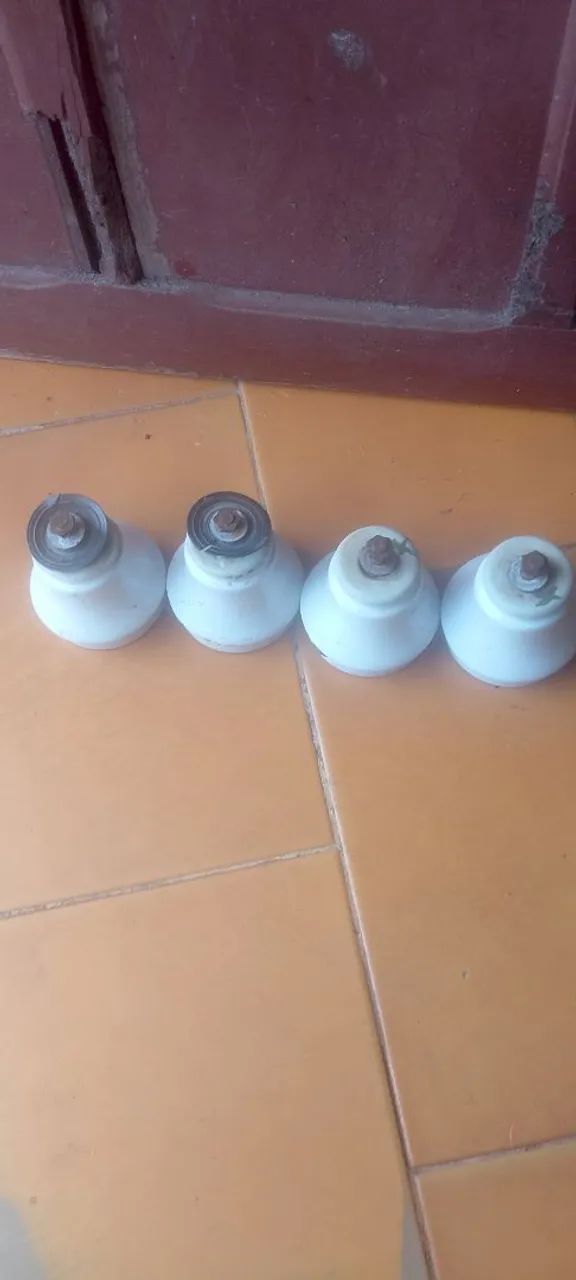 Pés de geladeira antiga  - Foto 4