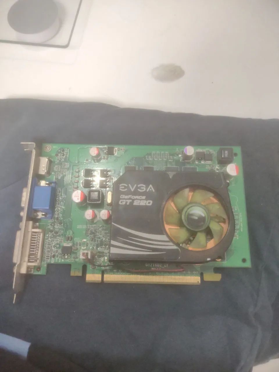 PLACA DE VÍDEO GE FORCE GT 220 1GB DDR2