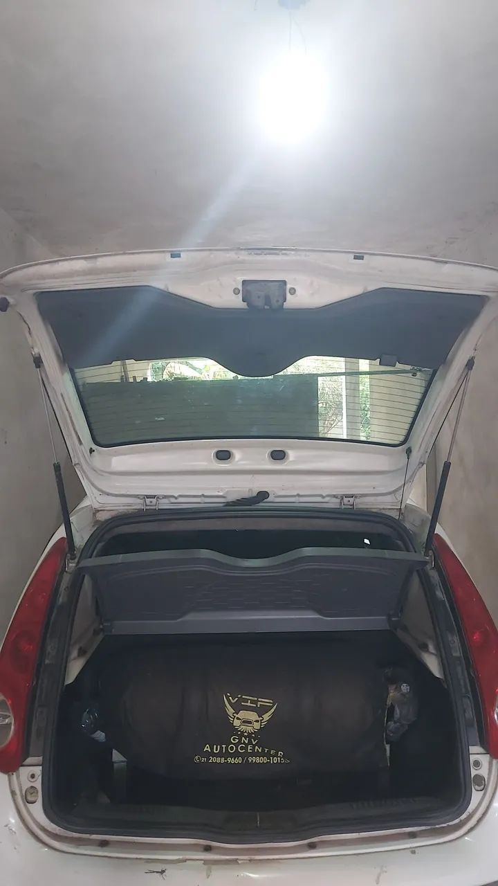 Fiat Palio Essence 1.6 Flex 16V 5P 2013 - Foto 8