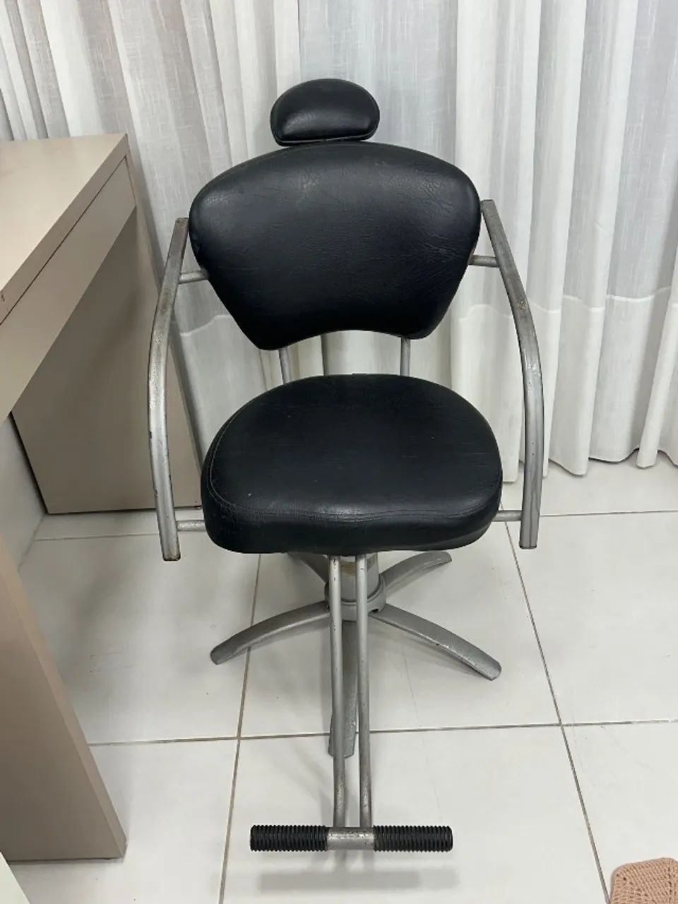 Cadeira de cabeleireiro - Foto 3