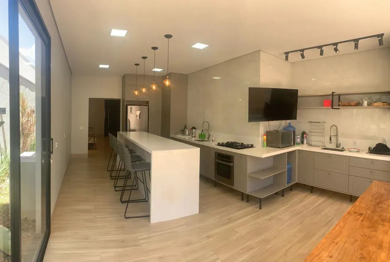 CASA TERREA COM 3 SUITES MOBILIADA. BELVEDERE 2 JARDIM IMPERIAL - Foto 3