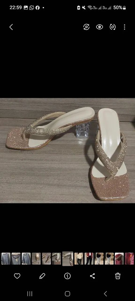Sandália com Tiras Strass e Salto Transparente - Foto 2
