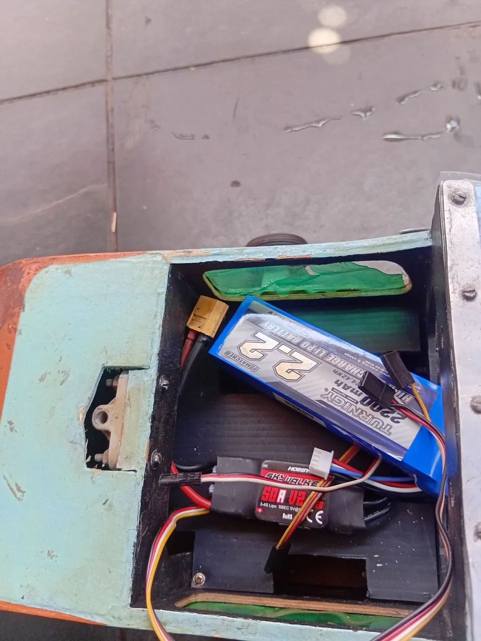 Aeromodelo em balsa 1,40 de asa eletrônica completa  - Foto 5