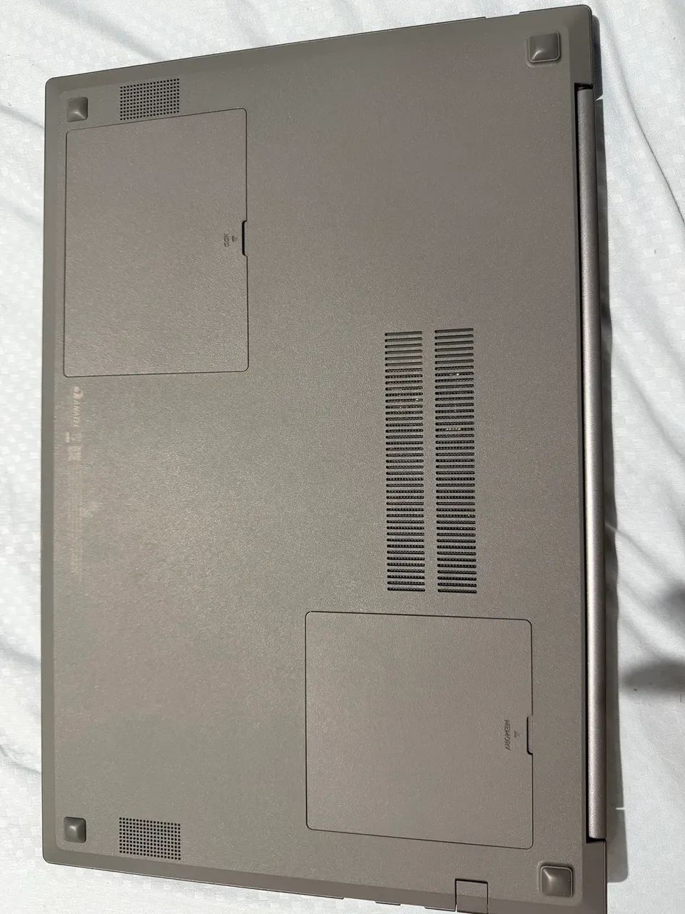 Notebook semi novo - Foto 2
